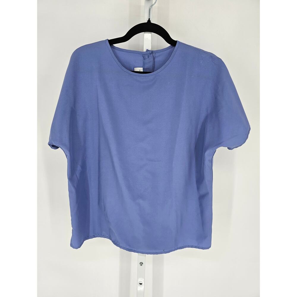 Sarah Johnson Womens Sz L Short Sleeve Satin Blouse Light Purple